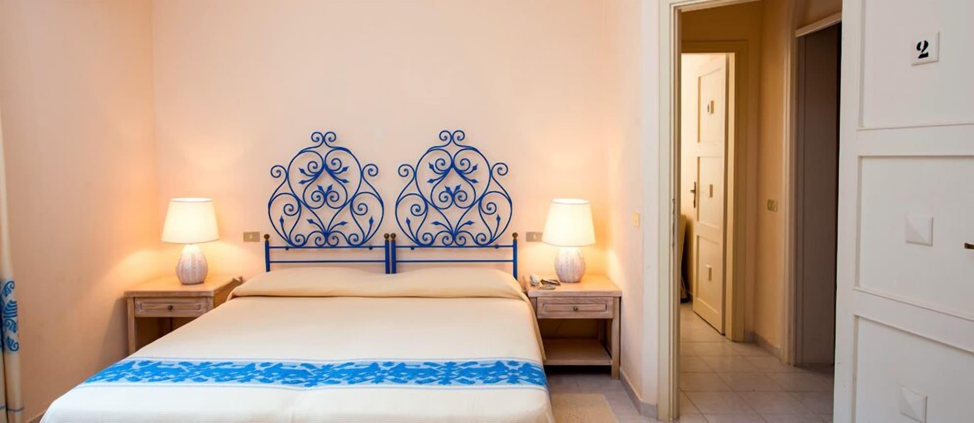 Hotel Is Morus Relais Santa Margherita di Pula Exterior foto