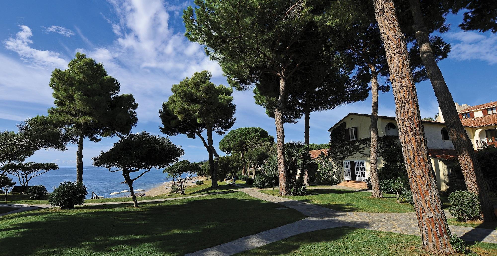 Hotel Is Morus Relais Santa Margherita di Pula Exterior foto