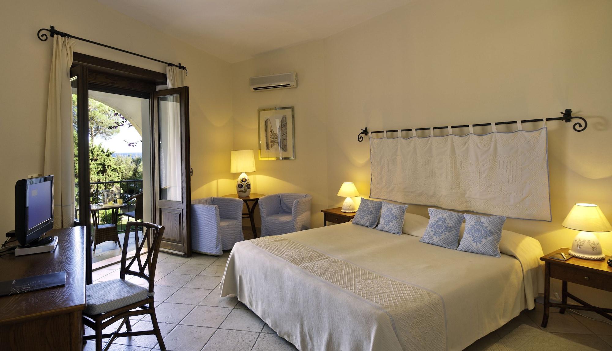 Hotel Is Morus Relais Santa Margherita di Pula Exterior foto