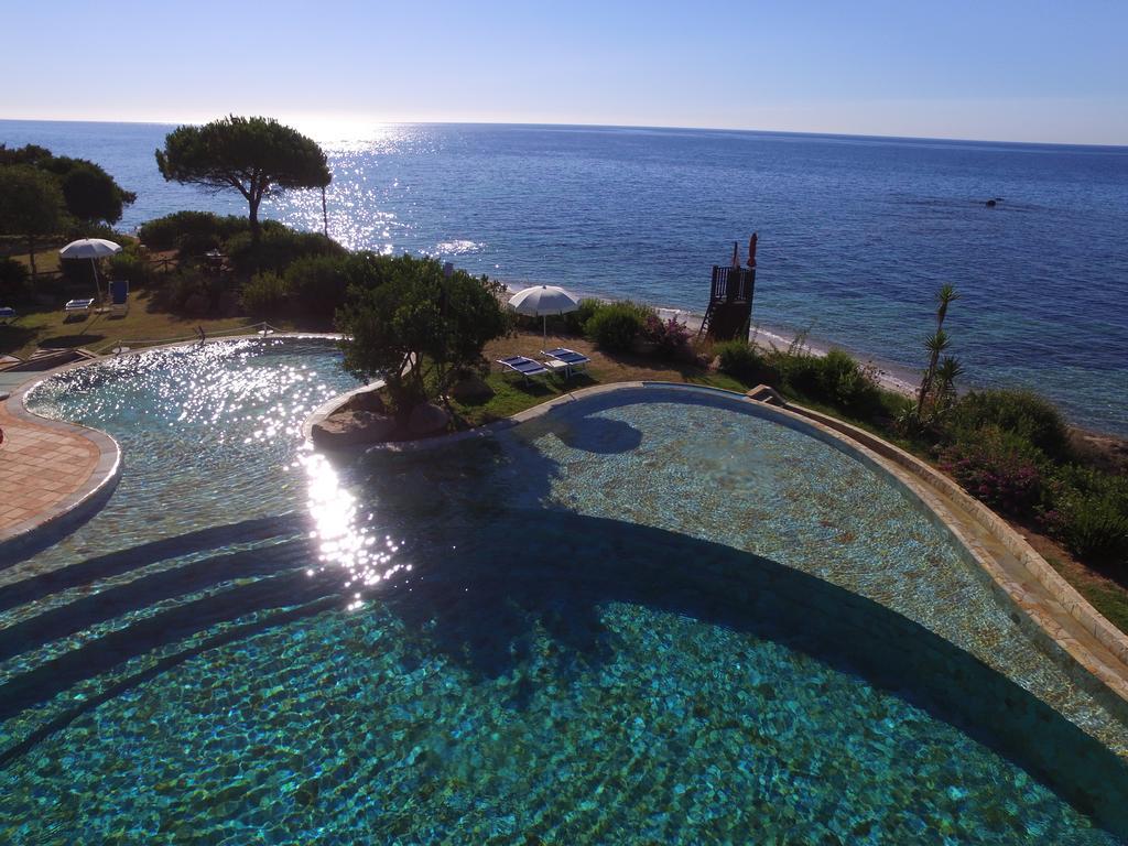 Hotel Is Morus Relais Santa Margherita di Pula Exterior foto