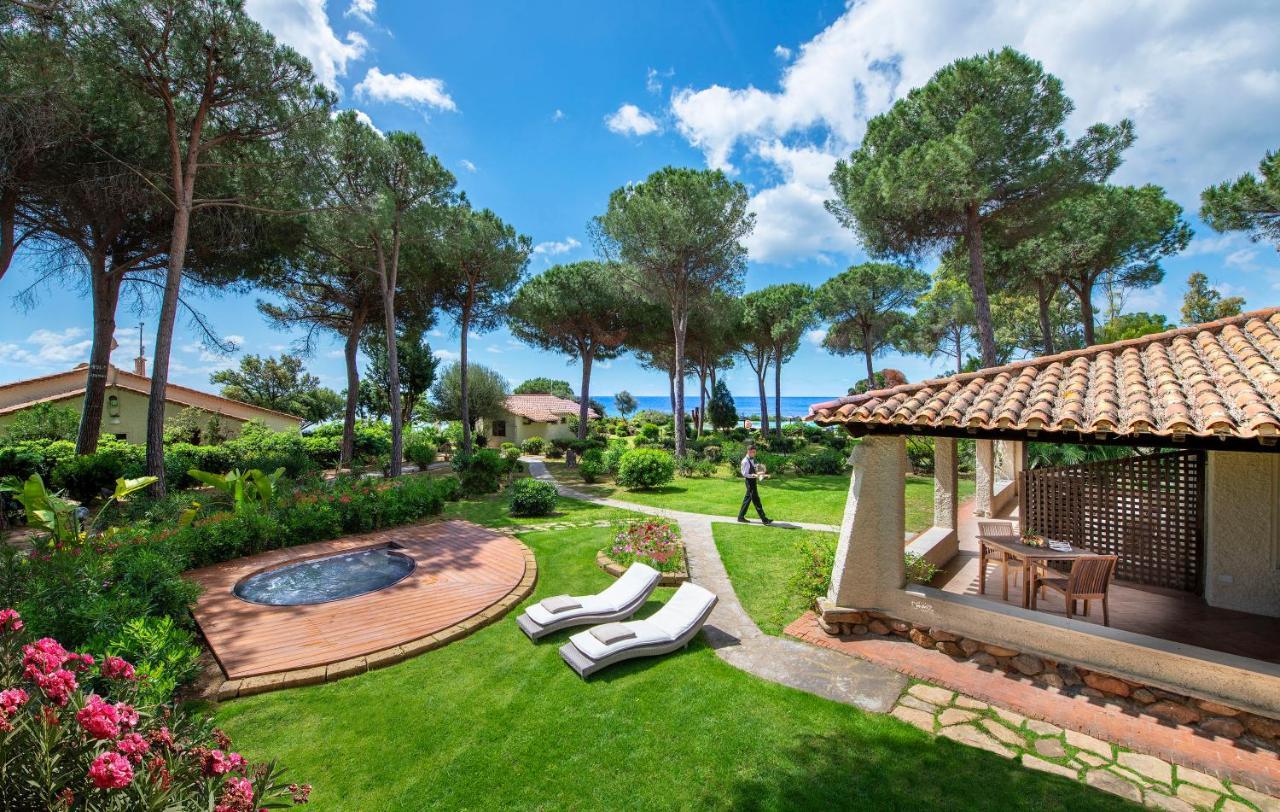 Hotel Is Morus Relais Santa Margherita di Pula Exterior foto